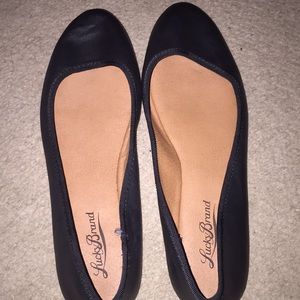 Lucky Brand Flats